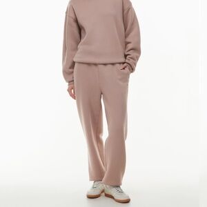 TNA Bubble Fleece Mega Sweatpants from Aritzia NWT size small